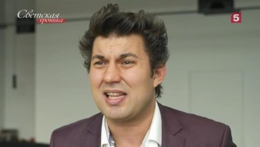 Светская хроника