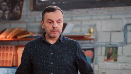 Свои