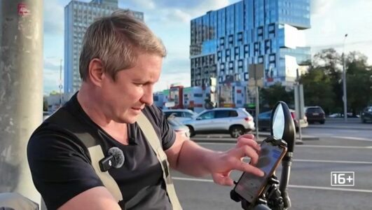 Спецпроект. Ищу работу: как нас разводят? смотреть онлайн Rufilm.TV Спецпроект. Ищу работу: как нас разводят?